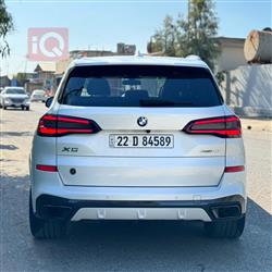 بی ئێم دەبڵیو X5